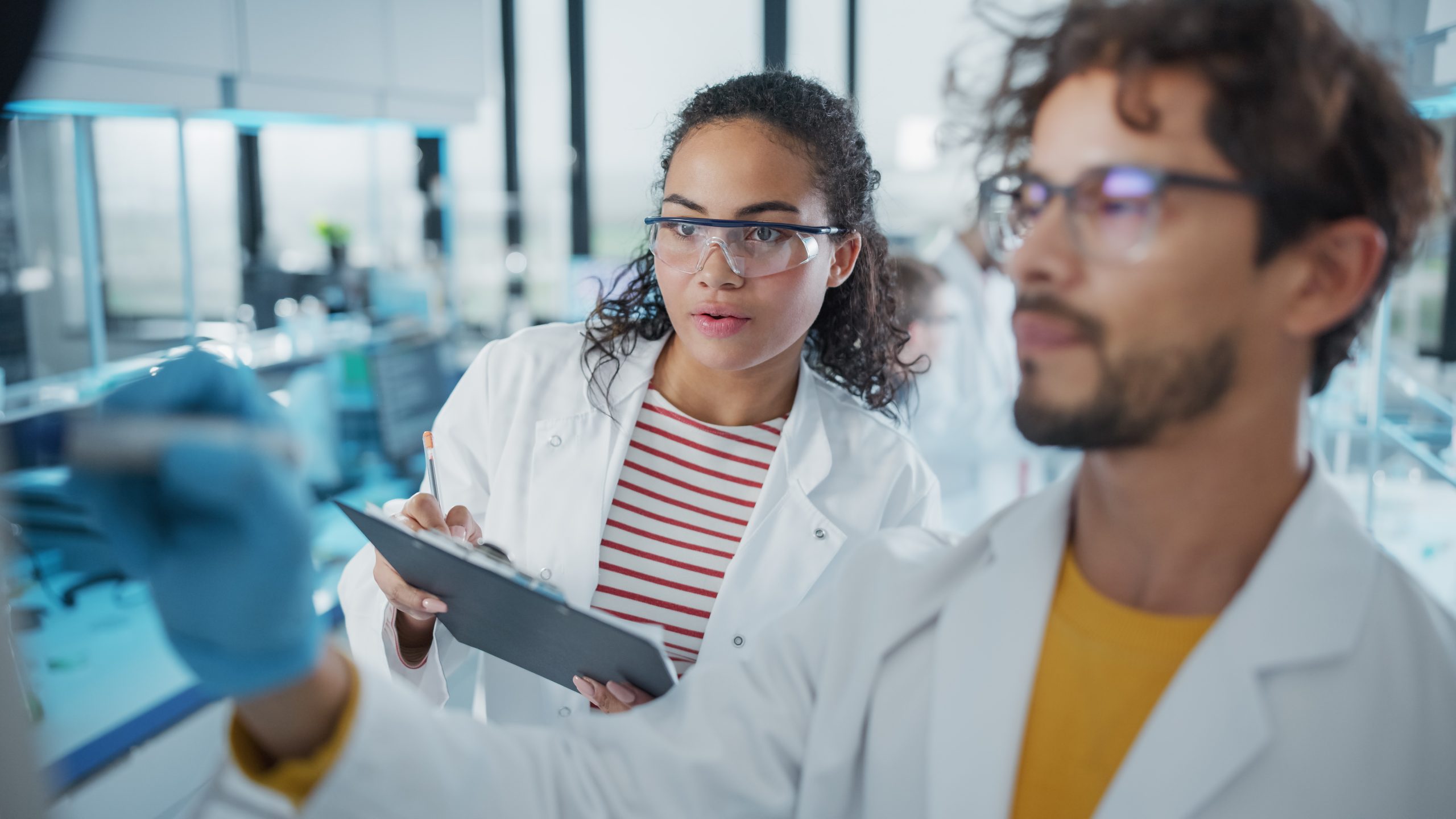 Roundtable: How Science Journalism Residencies Can Shape Careers at All Stages